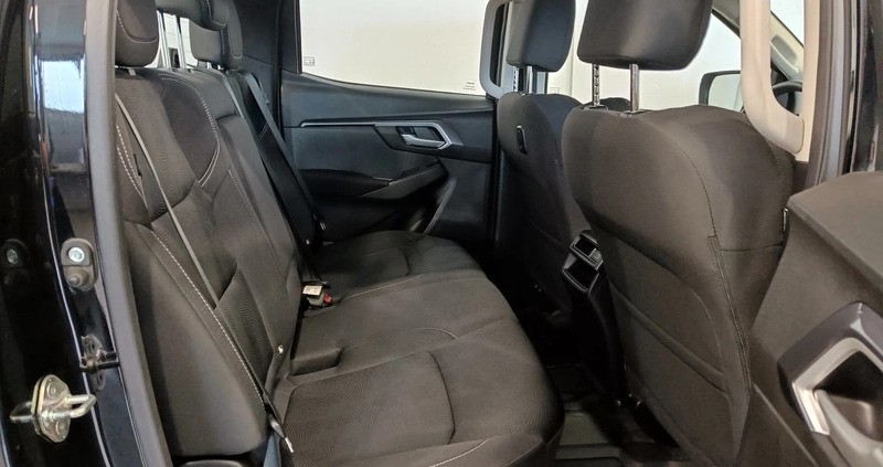 Isuzu D-Max cena 132900 przebieg: 61900, rok produkcji 2021 z Gdynia małe 379